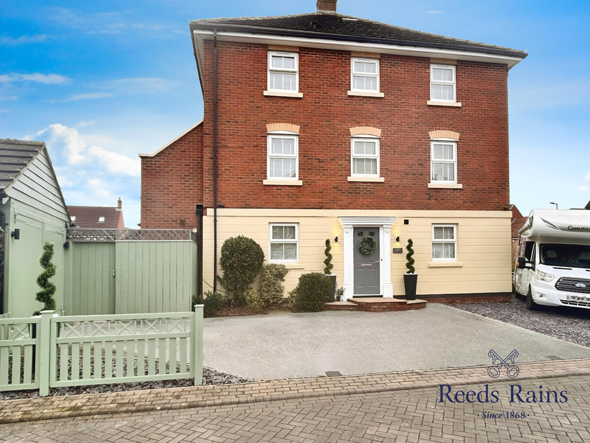 Main image of 4 bedroom End Terrace House for sale, Hornscroft Park, Kingswood, East Yorkshire, HU7