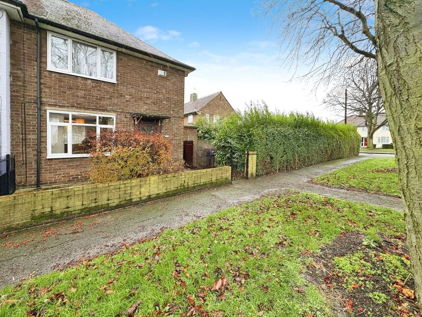 Main image of 2 bedroom End Terrace House for sale, Shipley Close, Hull, East Yorkshire, HU9