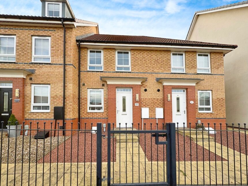 Main image of 2 bedroom Mid Terrace House for sale, Richmond Lane, Kingswood, East Yorkshire, HU7