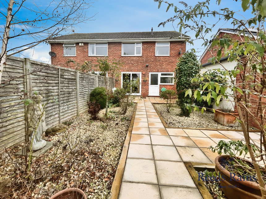 Main image of 3 bedroom Semi Detached House for sale, Hall Road, Sproatley, East Yorkshire, HU11