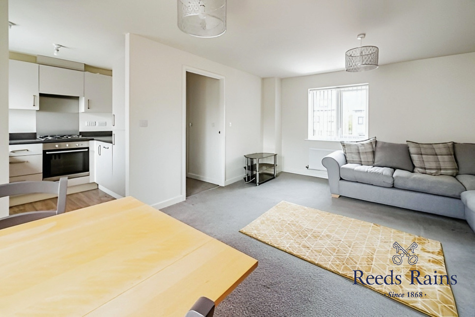 Sitting / Dining Room