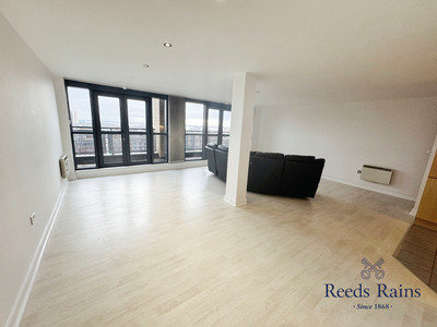 2 bedroom  Flat to rent