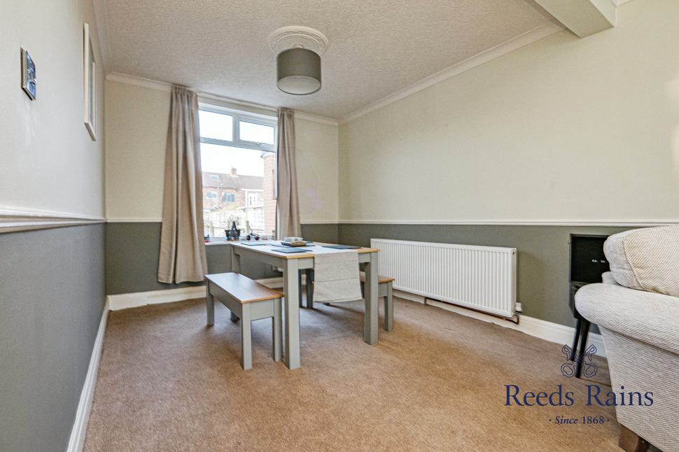 Sitting / Dining Room