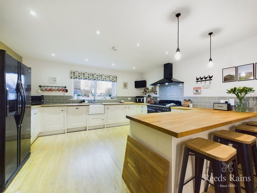 Kitchen / Family / DiningRoom