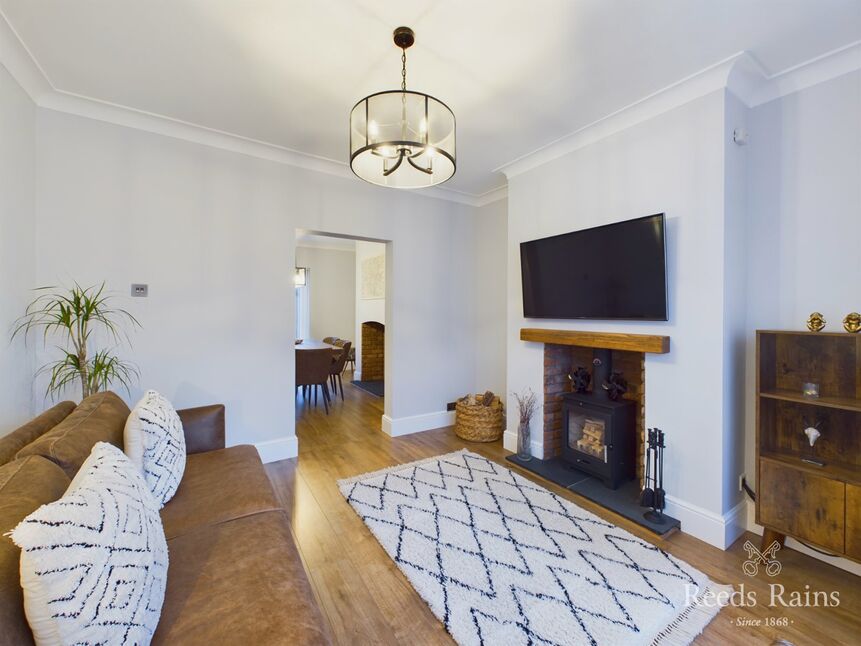 Main image of 3 bedroom Mid Terrace House for sale, Faraday Street, Hull, East Yorkshire, HU9