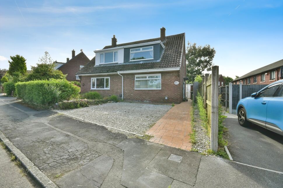 Main image of 3 bedroom Semi Detached House for sale, Lyne View, Hyde, Greater Manchester, SK14