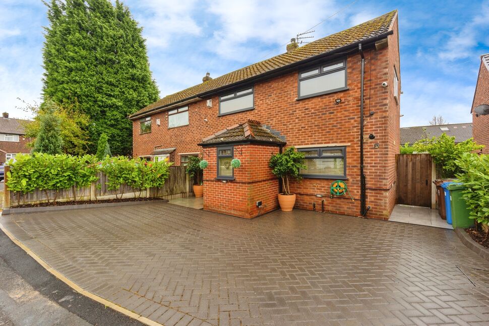 Main image of 2 bedroom Semi Detached House for sale, Duke Road, Hyde, Greater Manchester, SK14