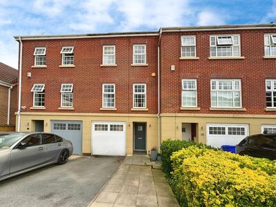 Ferndale, 3 bedroom Mid Terrace House for sale, £225,000