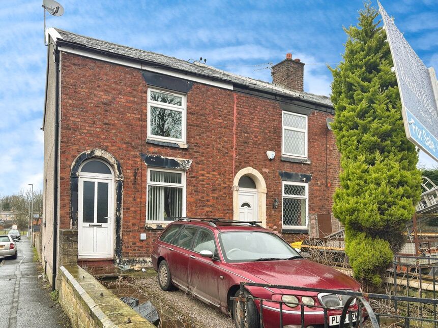 Main image of 2 bedroom End Terrace House for sale, Victoria Street, Hyde, Greater Manchester, SK14