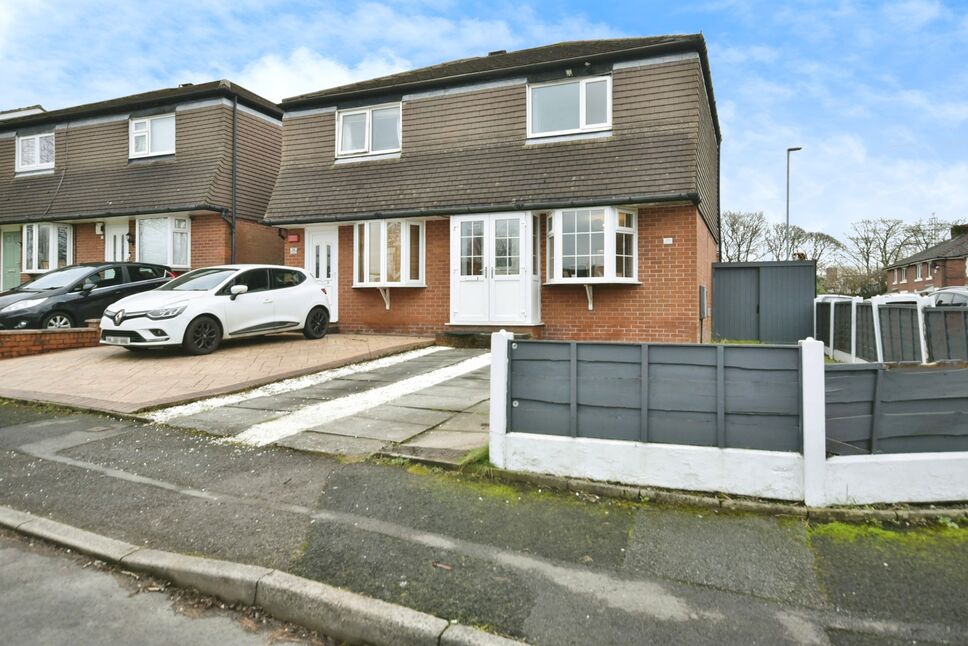 Main image of 2 bedroom  House for sale, Ashley Street, Hyde, Greater Manchester, SK14