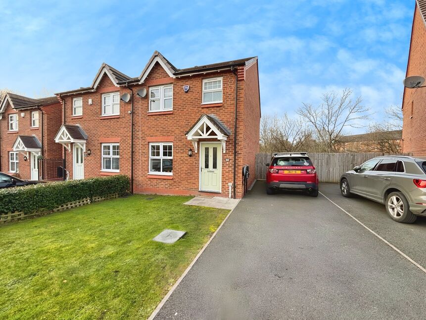 Main image of 3 bedroom Semi Detached House for sale, Chapman Avenue, Hyde, Greater Manchester, SK14