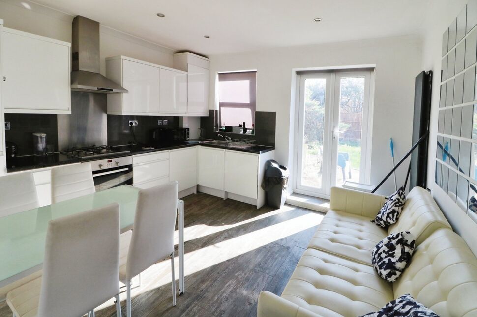 Main image of 2 bedroom  Flat to rent, Seven Sisters Road, London, N4