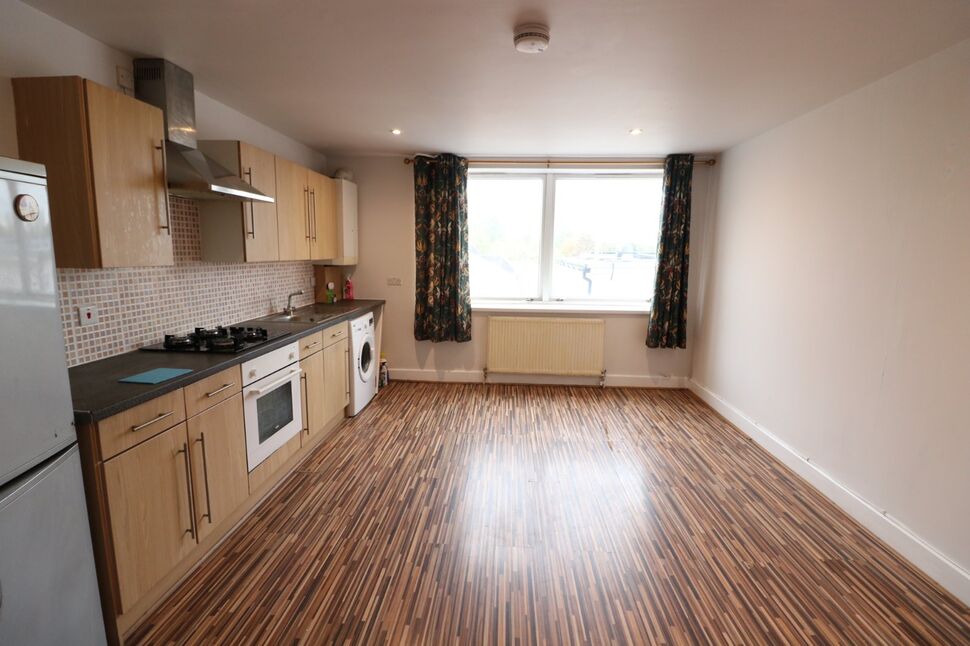 Main image of 1 bedroom  Flat to rent, High Road, Ilford, IG1