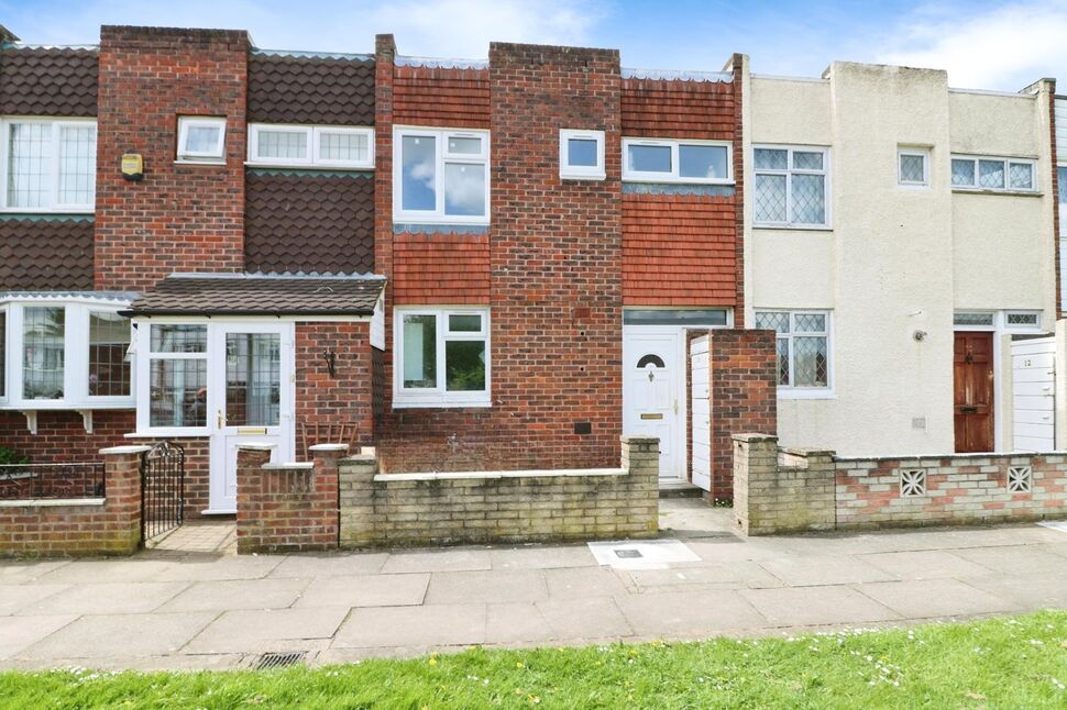 Main image of 3 bedroom Mid Terrace House for sale, Woodman Path, Ilford, IG6