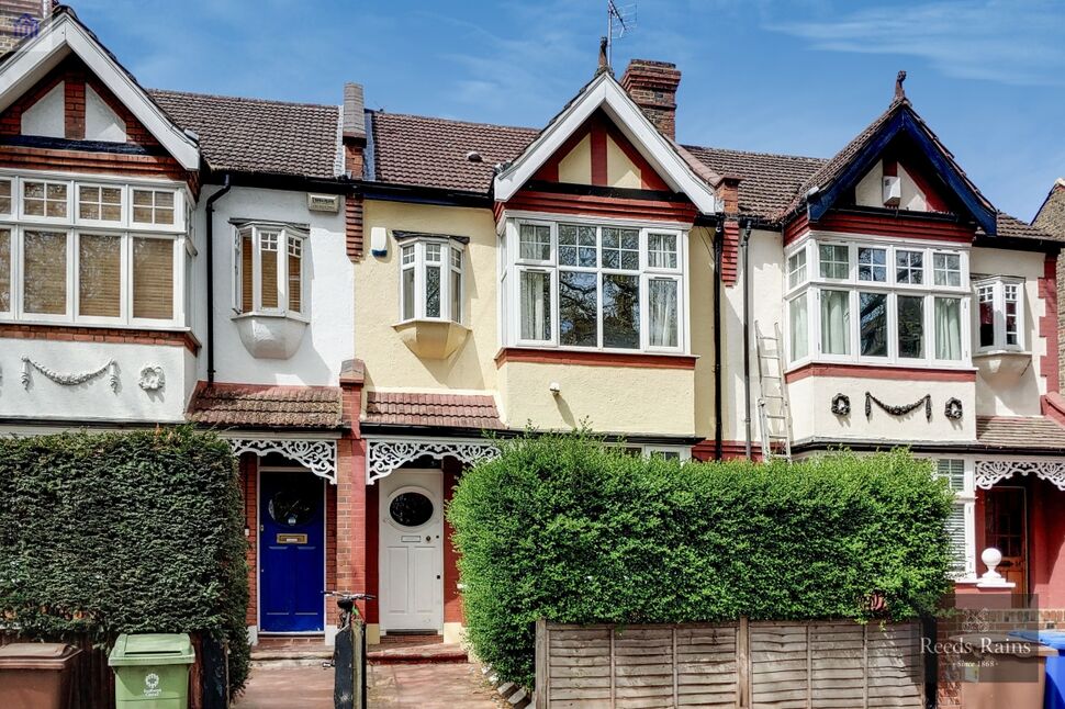 Main image of 4 bedroom Mid Terrace House to rent, Doddington Grove, London, SE17