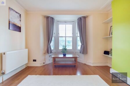 2 bedroom  Flat for sale