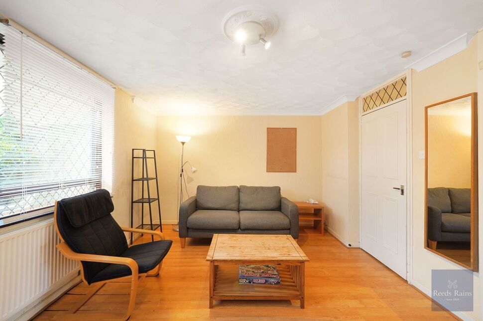 Main image of 3 bedroom  Flat for sale, Westminster Bridge Road, London, SE1