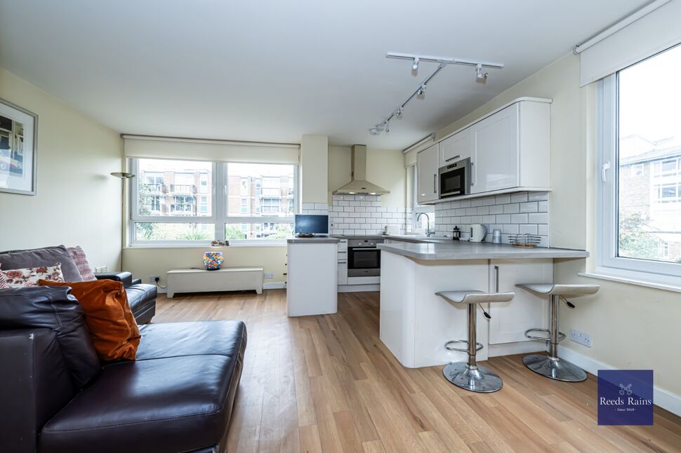 Main image of  Flat for sale, Wincott Street, London, SE11