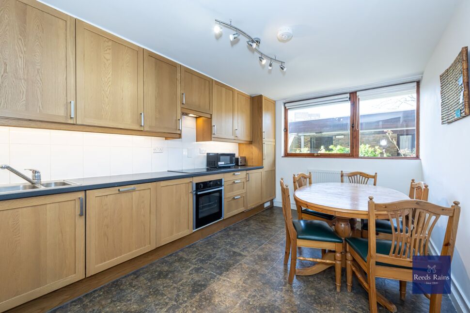 Kitchen / Breakfast Room