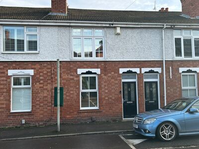 Albion Street, 3 bedroom Mid Terrace House to rent, £1,400 pcm