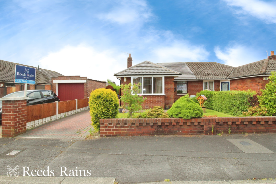 Main image of 2 bedroom Semi Detached Bungalow for sale, Lune Drive, Leyland, Lancashire, PR25