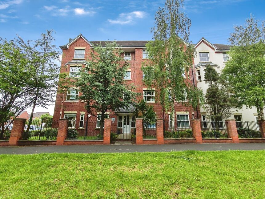 Main image of 2 bedroom  Flat for sale, Great Park Drive, Leyland, Lancashire, PR25