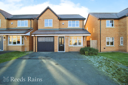 Grasmere Avenue, 4 bedroom Detached House for sale, £280,000