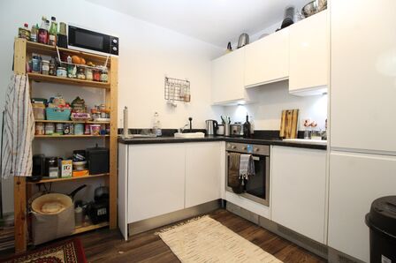 1 bedroom  Flat for sale