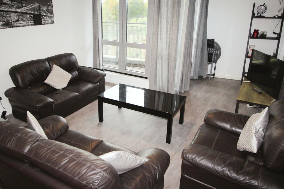 Main image of 2 bedroom  Flat to rent, Netherfield Road South, Liverpool, Merseyside, L5