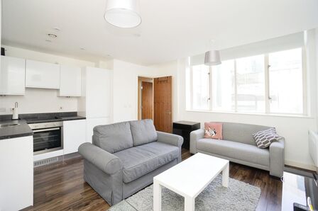 1 bedroom  Flat for sale