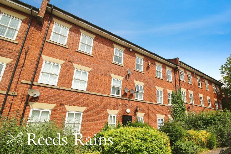 Main image of 2 bedroom  Flat for sale, Upper Parliament Street, Liverpool, Merseyside, L8