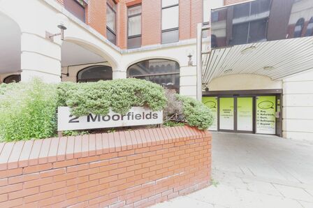 Moorfields,  Flat for sale, £40,000