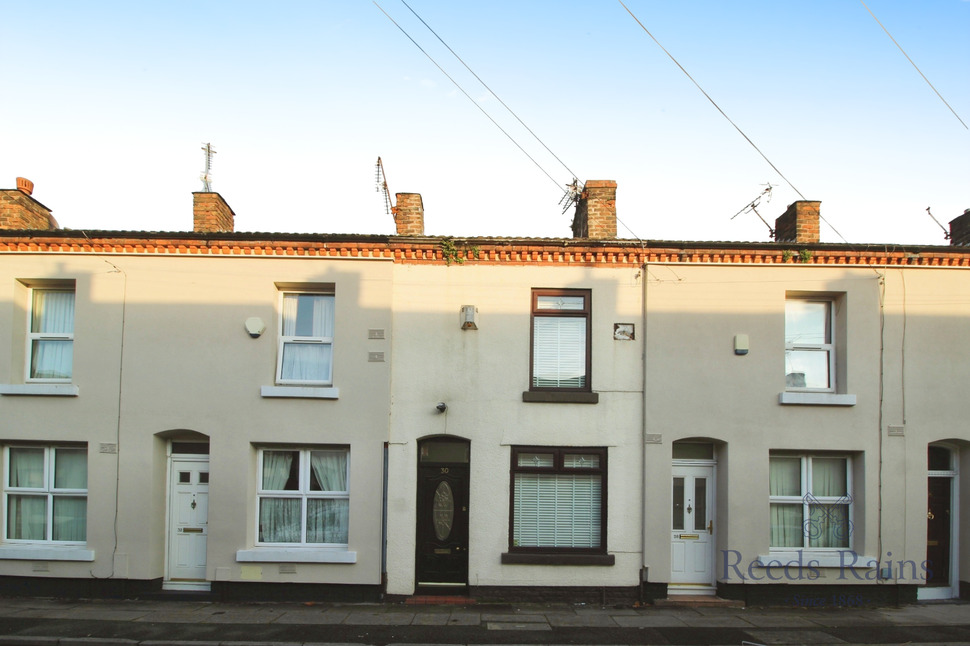 2 bedroom Mid Terrace House for sale