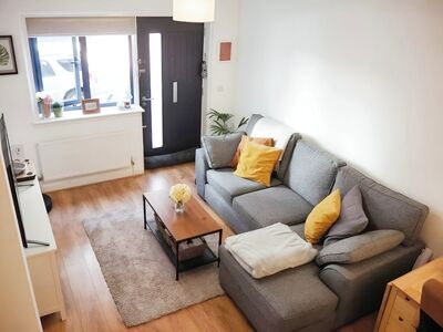 2 bedroom  Flat to rent