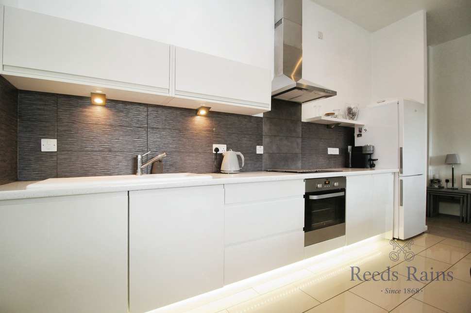 Main image of 1 bedroom  Flat for sale, London Road, Liverpool, L3