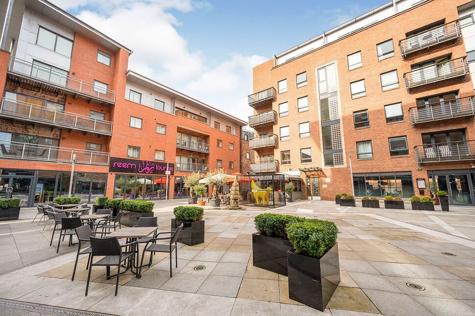 Main image of 1 bedroom  Flat for sale, Madison Square, Liverpool, Merseyside, L1