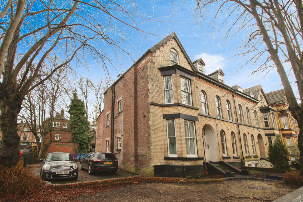 Main image of 2 bedroom  Flat for sale, Ivanhoe Road, Aigburth, Merseyside, L17