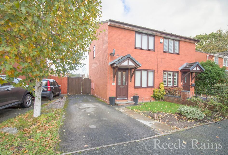 3 Bedroom Semi Detached House For Sale Hallfield Drive Elton Ch2 £