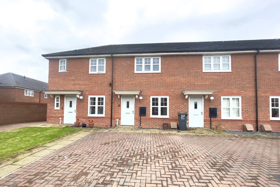 Main image of 2 bedroom Mid Terrace House for sale, New Lincoln Road, Ellesmere Port, Cheshire, CH65