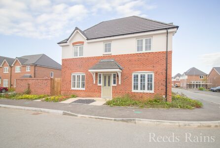 3 bedroom Detached House to rent