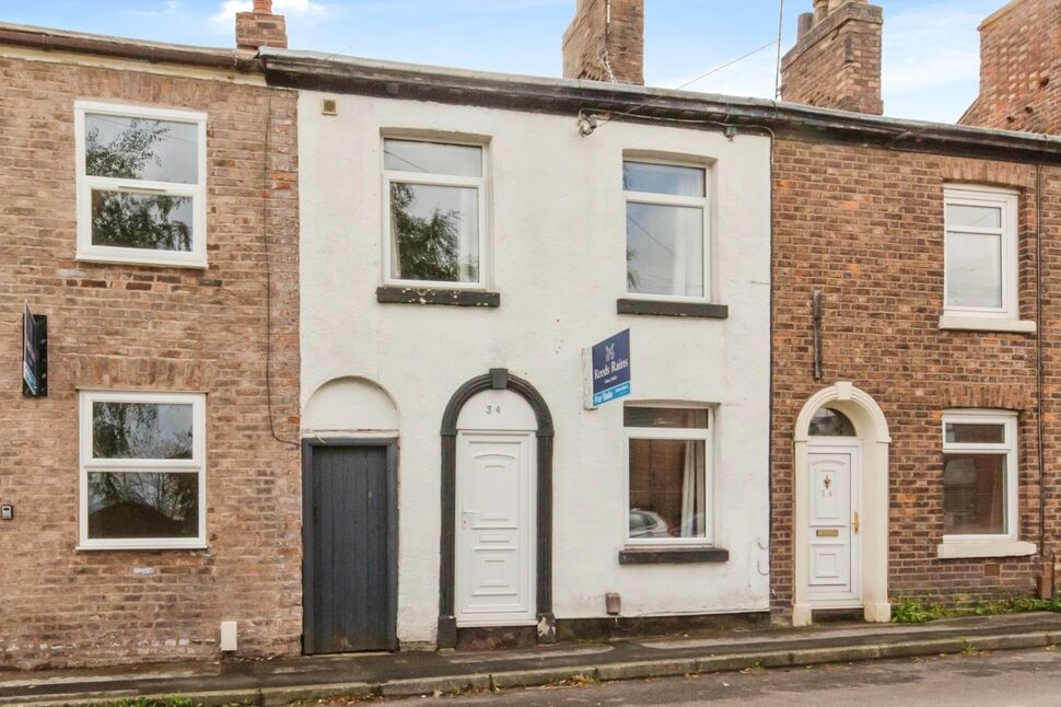 Main image of 2 bedroom Mid Terrace House for sale, Green Street, Macclesfield, Cheshire, SK10