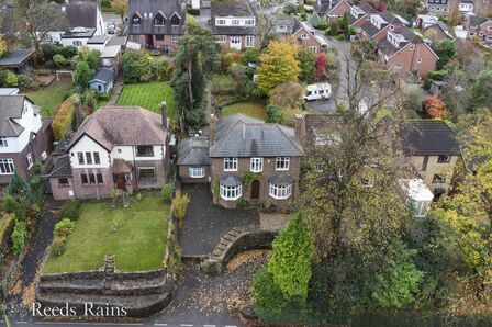 Ivy Lane, 4 bedroom Detached House for sale, £635,000