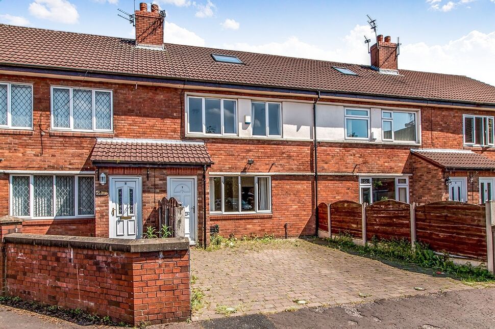 Main image of 4 bedroom Mid Terrace House to rent, Simms Close, Salford, M3