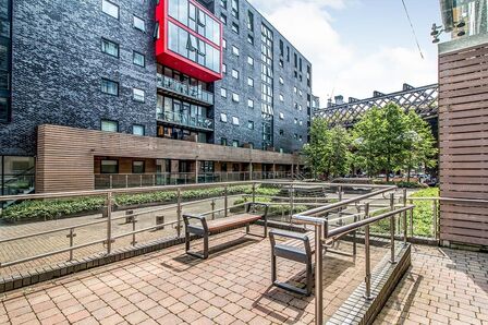 Potato Wharf, 2 bedroom  Flat to rent, £1,395 pcm