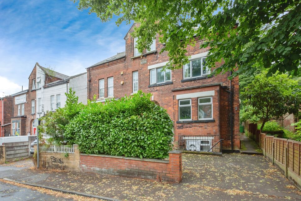 Main image of 4 bedroom Semi Detached House for sale, Delaunays Road, Manchester, M8