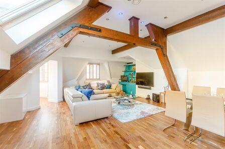 King Street West, 3 bedroom  Flat for sale, £650,000