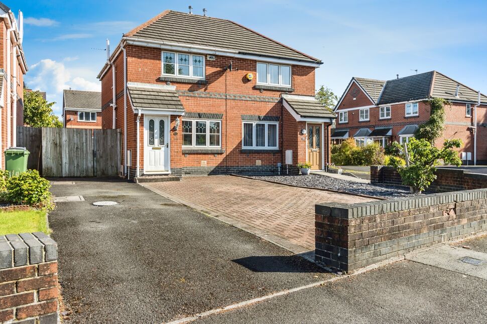 Main image of 2 bedroom Semi Detached House for sale, Carville Road, Manchester, M9