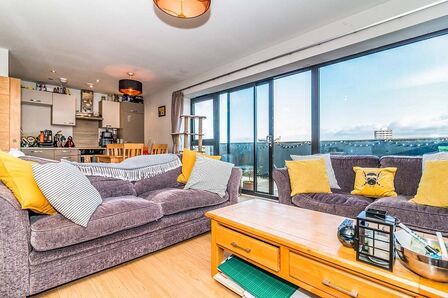 1 bedroom  Flat for sale