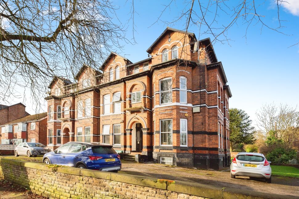 Main image of 1 bedroom  Flat for sale, Alness Road, Manchester, M16