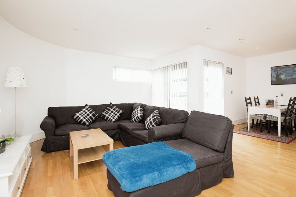 Main image of 2 bedroom  Flat for sale, Whitworth Street West, Manchester, M1